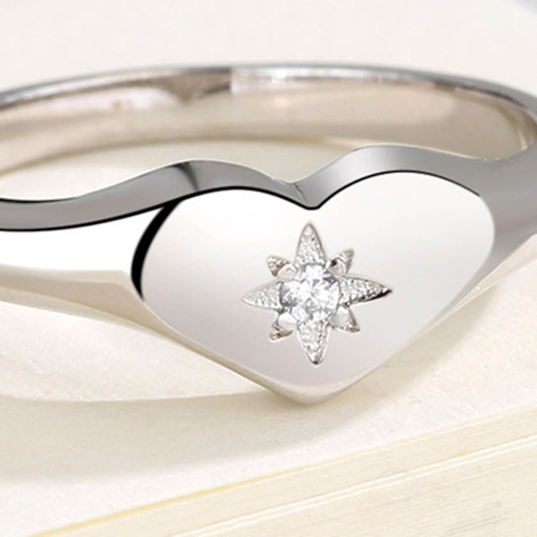 Kvinnor Ring Rhinestone Inlagd Non-blekning Legering Smidig Kärlek Finger Ring För Födelsedag Golden US 7