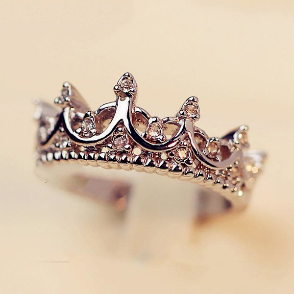 Dammode Rhinestone Inlagd Hollow Crown Finger Ring Bröllop Smycken Present Golden US 8