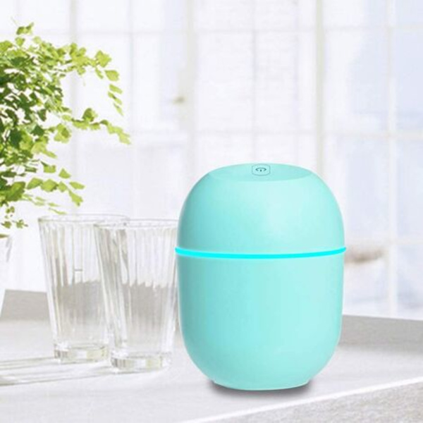 Bærbar minibefugter 200ml stor kapacitet USB Mute Cool Fine Mist Aroma Diffuser Stillebordsluftbefugter til Ho