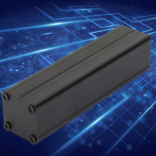 Musta alumiinikotelo PCB-laitteille - 25*25*100mm