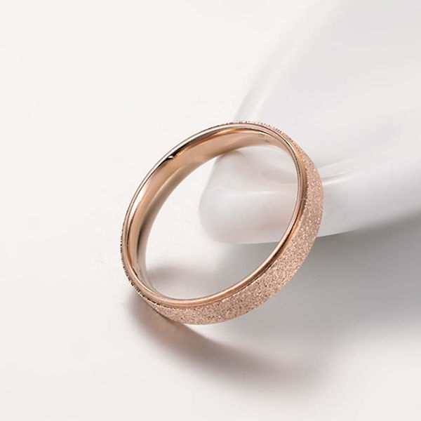 Glitter Matte Slim Band Titan Stål Finger Ring Bröllopssmycken Gift Rose Gold US 4 4mm
