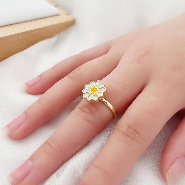 Dame Ring Sommerfugl Justerbar Åpning Smykker Roterbar Krysantemum Finger Ring For Bryllup C