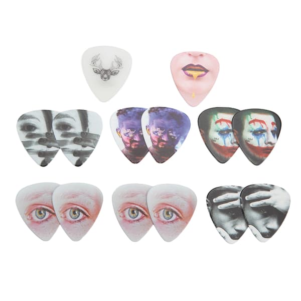 13 stk. Medium Celluloid Gitarplekter med Eske