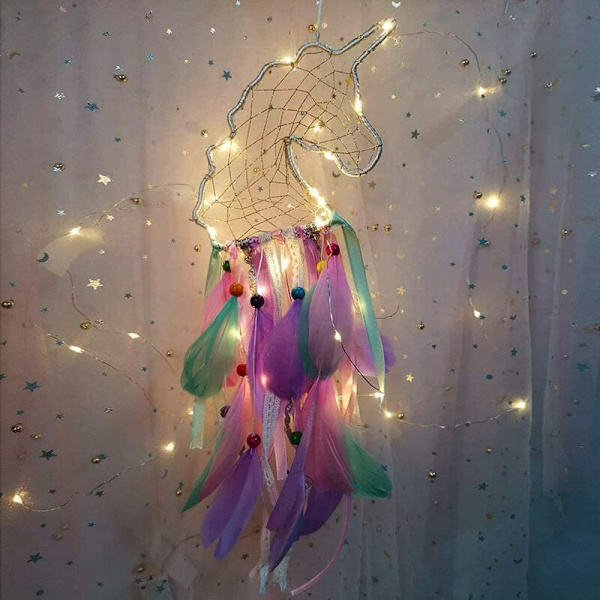 Unicorn House Dream Catcher riipus värikkäät tuulikellot (kääritty valot) kodin ja puutarhan sisustukseen