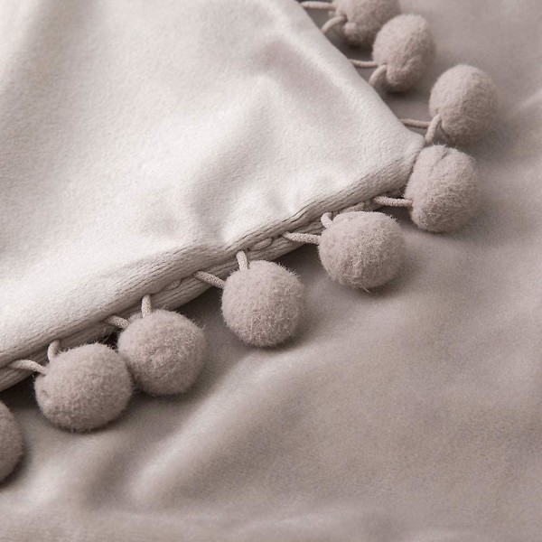 Paket med 2 Sammets-kuddfodral Pompom Dekorativa örngott Solida mjuka kuddfodral Med Poms Fyrkantig För Soffa Soffa Sovrum Bil 18x18tum Da 18 x18 Grey With Pink Hue