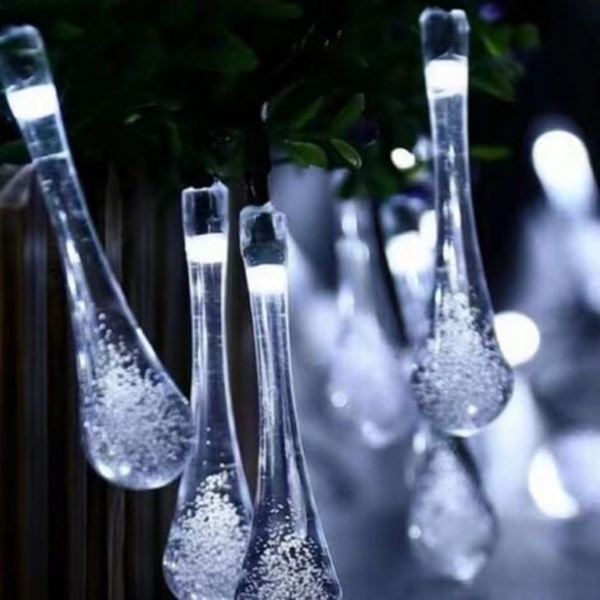 9,5 m 50 LED Water Drop Solar String Lights, 8 lägen Vattentät utomhus Solar Fairy Lights för trädgårdsfest jul(Whi