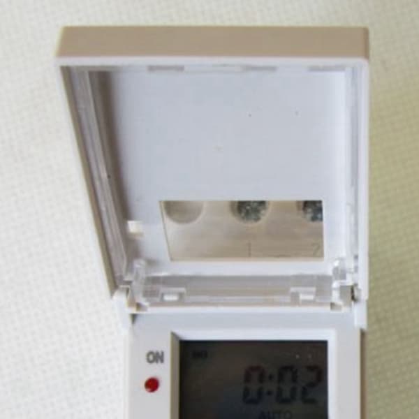 Mikrodatamaskin Digital Display Tidsbryter Relé 220V 16A LCD Programmerbar Timer