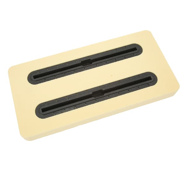 Hydrofoil PVC Skum Box Stabil Vattentry Tål Montering Spår Skena Svart