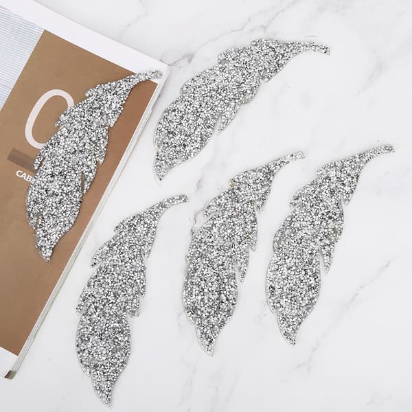 5 stk. bladformede rhinestones selvklebende DIY-tilbehør til klær og telefon, sølv
