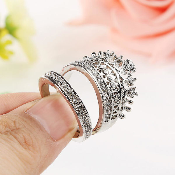 2 st Dammode Crown Tiara Ring Inlagd Helt Rhinestone Legering Smycken Present Gold CN18