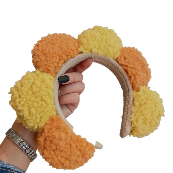 Päävanne värillisellä Pehmo Pom Pom -hiusnauhalla tytöille Söpö päähine kasvojen puhdistustarvike Orange   Yellow