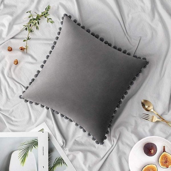 Paket med 2 Sammets-kuddfodral Pompom Dekorativa örngott Solida mjuka kuddfodral Med Poms Fyrkantig För Soffa Soffa Sovrum Bil 18x18tum Da 16 x16 Grey