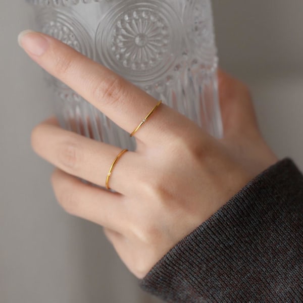 Kvinner Ring Levende Farge Rust-proof Titanium Stål Kvinner Bryllupsseremoni Glitrende Ring For Kvinne US 8 B