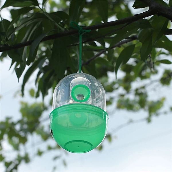 4X insektsfälla i plast - hängande getingfälla - miljövänligt skydd mot getingar, flugor och bålgetingar