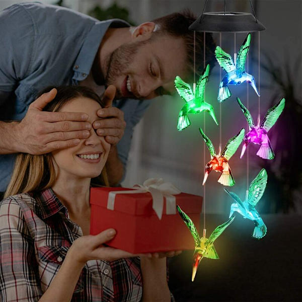 Farve Hummingbird Wind Chime Solar Light Wind Chime til indendørs og udendørs dekoration,