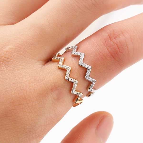 Charmig ring All-match legering justerbar vågform fingerring för dagligen Silver