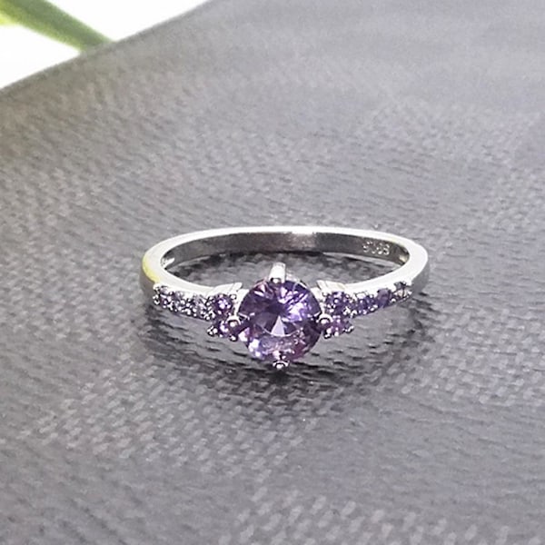 Lyx Kvinnor Faux Ametist Inlagd Finger Ring Bröllop Förlovning Smycken Present US 8