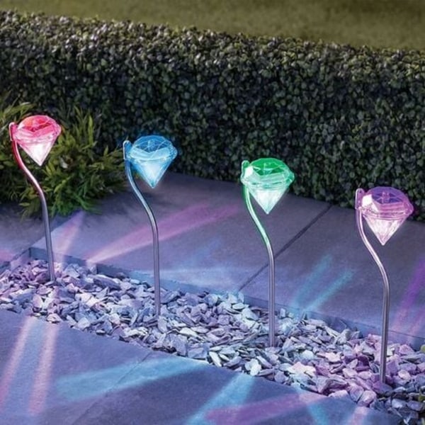 Set med 4 solcellslampor, färgskiftande diamantform Solljus utomhus för festdekoration, gräsmattasbelysning, trädgård
