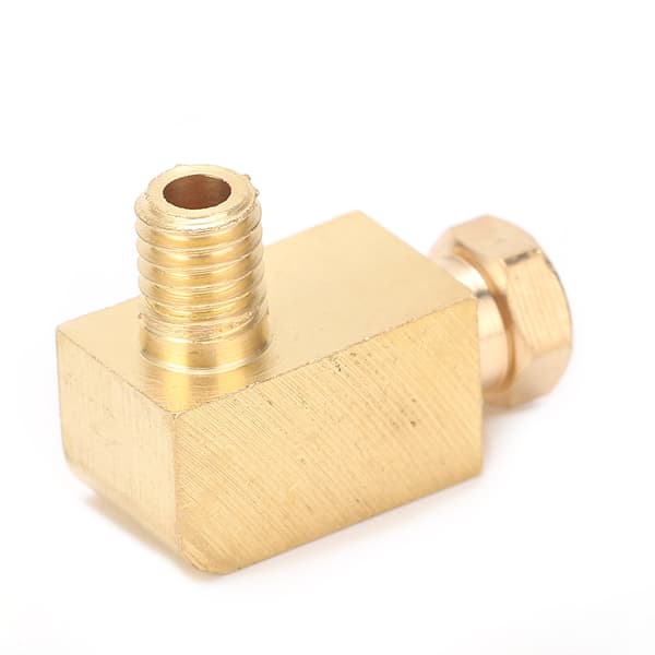 Industriel messing retvinklet rørfitting gevindnippel PL406