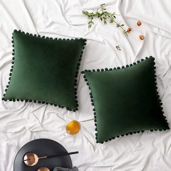 Pakke med 2 fløjlspudebetræk Pompom dekorative pudebetræk Solid blødt pudebetræk med poms Firkantet til sofa Sofa Soveværelse Bil 18x18inch Da 18 x18 Dark Green