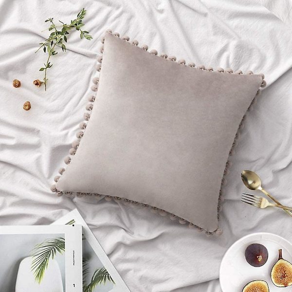 Paket med 2 Sammets-kuddfodral Pompom Dekorativa örngott Solida mjuka kuddfodral Med Poms Fyrkantig För Soffa Soffa Sovrum Bil 18x18tum Da 26 x26 Grey With Pink Hue