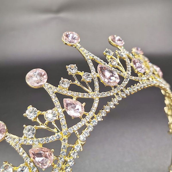 Kronprydnad Bröllopstillbehör Enkel Legering Diamond-studded Brudklänning Smycken White