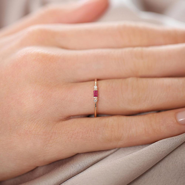 Kvinnor Cubic Zirconia Inläggningar Band Finger Ring Bröllop Förlovning Smycken Present Red US 10