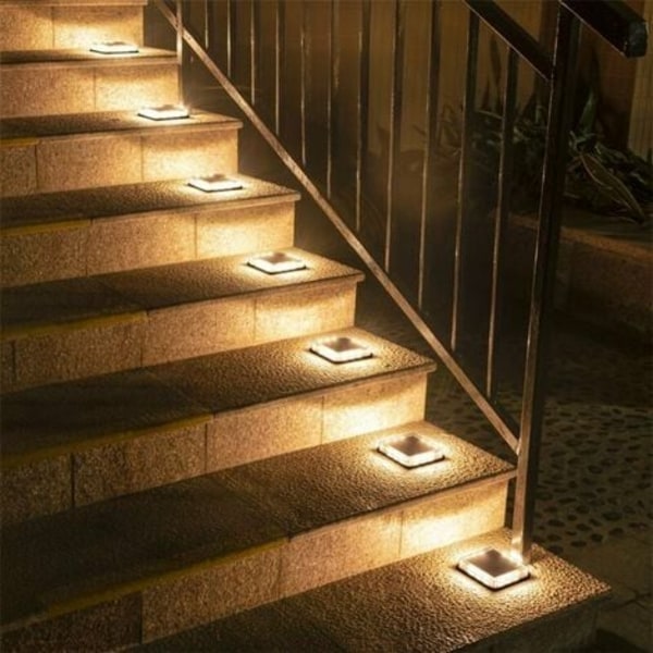 Pakke Solar Ground Light Varm Hvit, Solar Garden Light IP68 Vanntett Solar Lighting, Auto On/Off Sikkerhetslampe for Gar