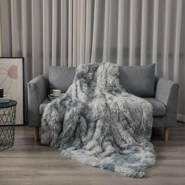 Filt, fluffigt fuskpälsfilt, grå fleecepläd, överkast, mjuk pläd, sofffilt 130x160cm