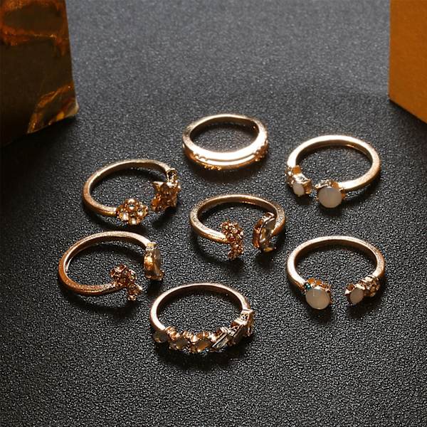 7 st Elegant öppningsring glänsande strass Slitstark kvinnlig temperament fingerring för dekoration
