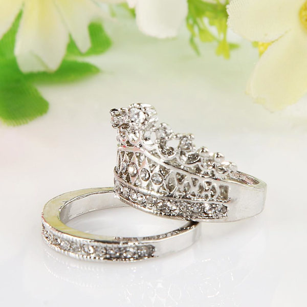 2 stk Kvinder Mode Krone Tiara Ring Indlagt Fuldt Rhinestone Legering smykker Gave Silver CN18