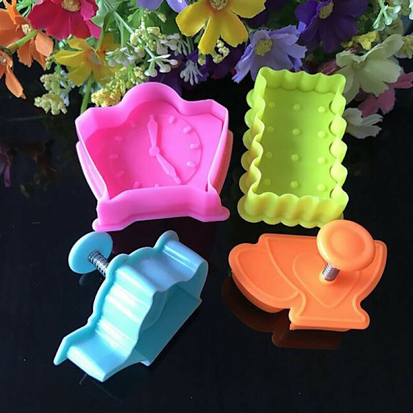 3D Solid B Iscuit form Bageform ?? 4 stk fjeder