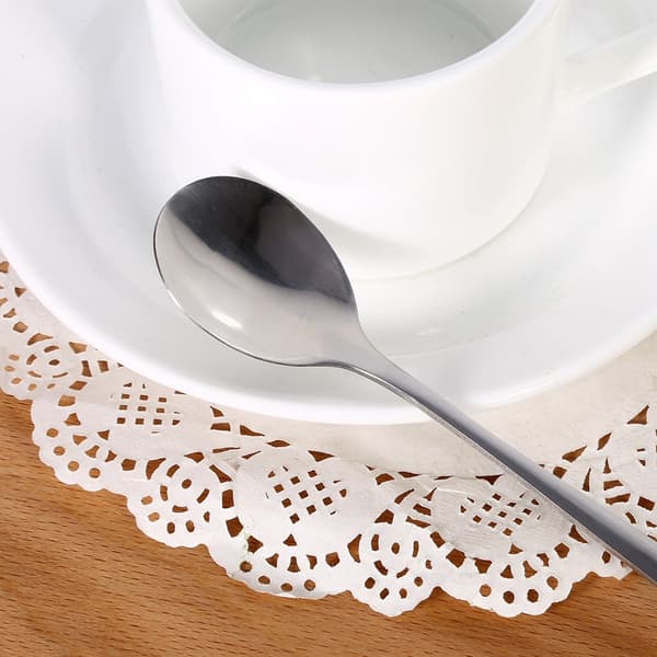 Sæt med 6 stilfulde langskaftede skeer i rustfrit stål til latte, is og sundaes