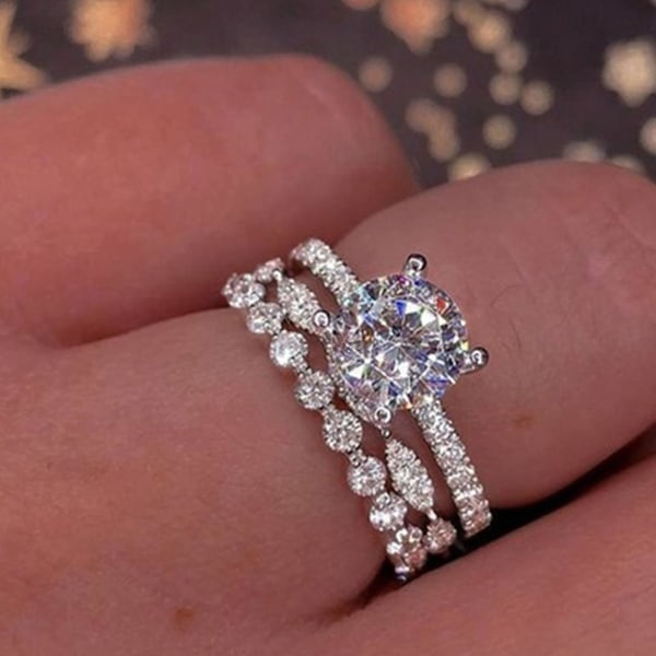 Kvinner Ring Tre lag Rhinestones Smykker Mote Utseende Utsøkt fingerring til bryllup US 6