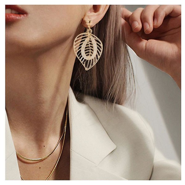 Örhängen Leaf Stud Modesmycken B2313