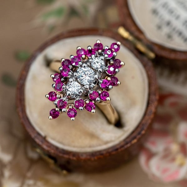 Dam Ring Blomma Form Rhinestones Dam Cubic Zirconia Blommig Ring Smycken Presenter US 8