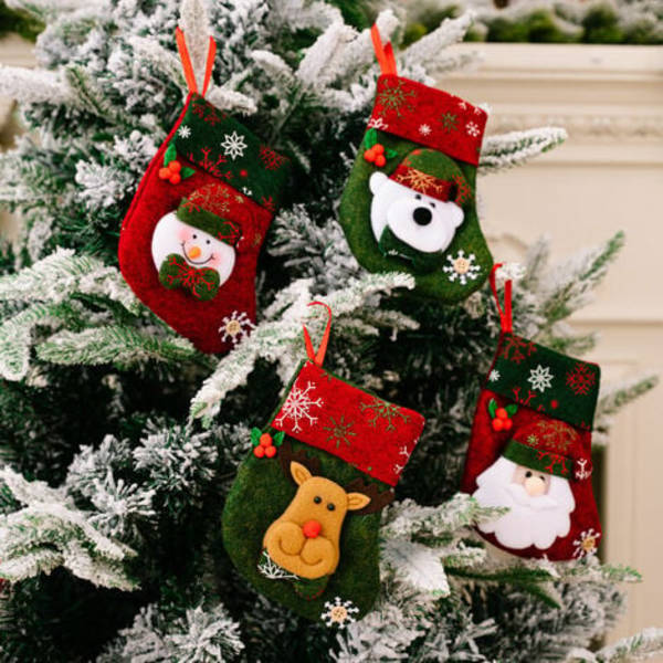 Mini julstrumpor, 4-pack julkortsformade julstrumpor, 16cm 3D mini julstrumpor med tomte,
