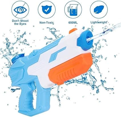 2-pak vandpistol (500 ml blå & grøn), rækkevidde 10-11 meter, stor