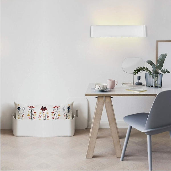 Hvit Moderne Vegglampe, Innendørs Sminke Lampe Øvre Og Nedre Led Sminke Lampe, Brukt