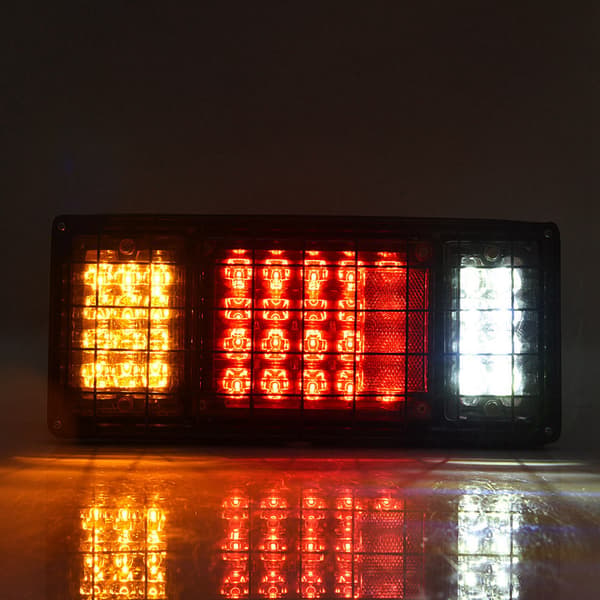2 stk 12V LED baklys Brems Revers 40 LED indikatorlys for tilhenger lastebil båt