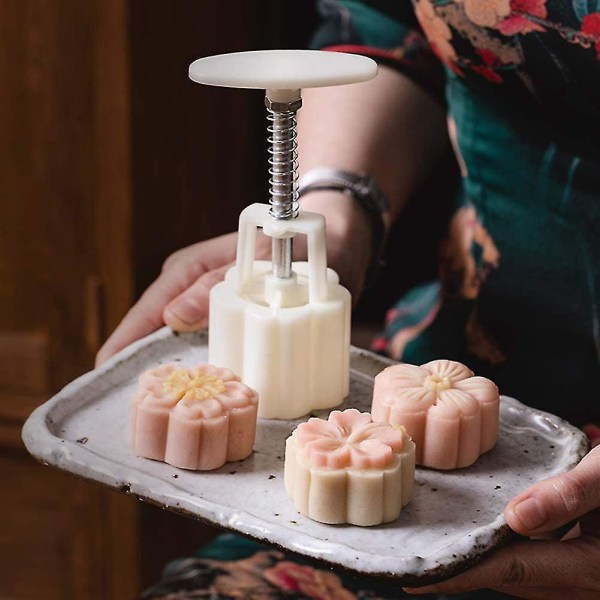 Blomster Månekakemoldsett med 4 stk. Kakestempler, DIY Håndpresse Kake