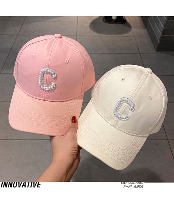 Justerbar baseballcaps med C-bokstav i rhinstein Brown