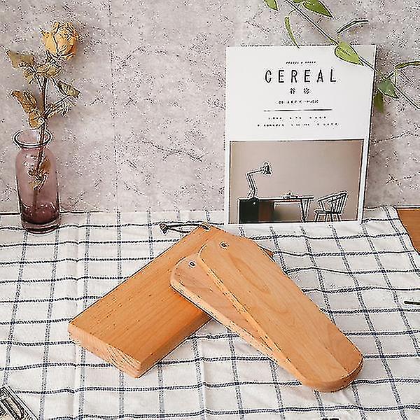 1 Piece Of Natural Kitchen Cutting Board With Handle Cutting Plate