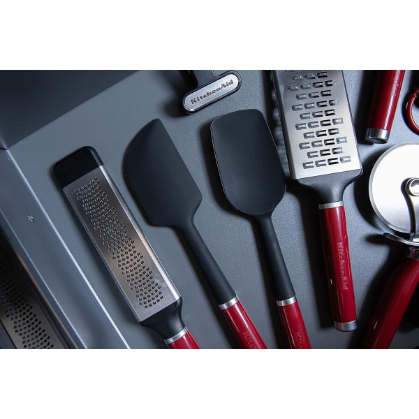d Core Fine Etched Grater, Empire Red, 12,4 tommer, Rustfrit Rustfrit Stål, KAG321OHERE, DX261 Fine Grater Tin Opener