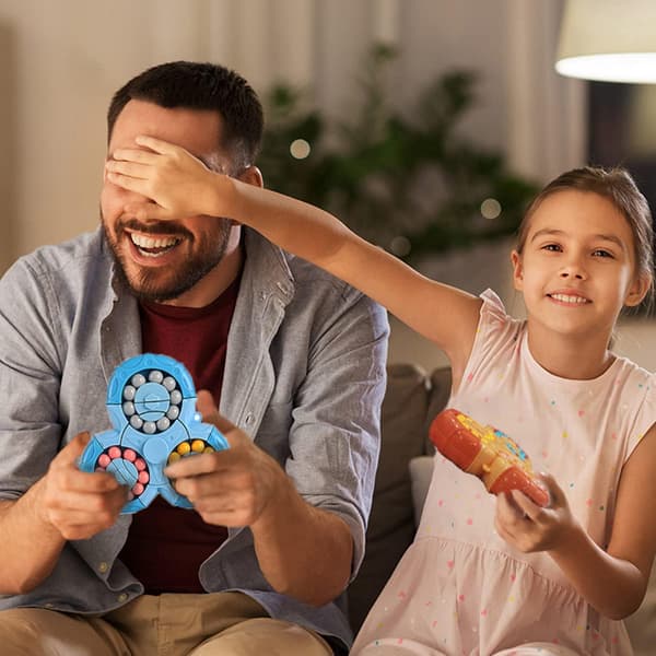 Fidget Spinner Cube, Roterende Legetøj, Håndholdt, Stressaflastning (3 Hoveder: Blå)