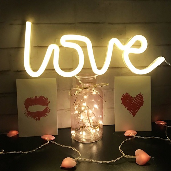 Neon Love -kyltti LED-valoilla, Rakkaus Taide Koristeellinen Marquee Kyltti - Seinäkoriste/Pöytäkoriste Hääjuhliin Lastenhuoneeseen Olohuoneeseen Kotiin Baariin Pubiin Hotelliin Rannalle Clove1warm White