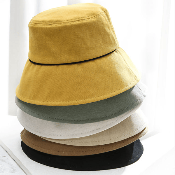 Spand med broderet smiley - solhat - fiskehue E