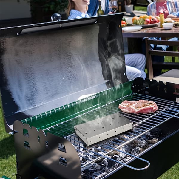 1 røgboks til træflis, dobbelt grill-røgboks i rustfrit stål med hængslet låg.