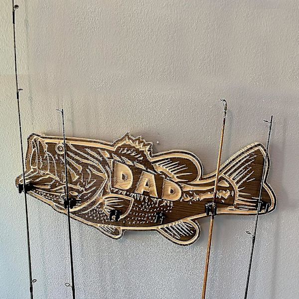 Väggmonterad Fiske-Stångshållare i Trä med Stormunnad Abborre, Röd Fisk, Perfekt för Garage, Dörr, Väggmontering, Perfekt Present till Pappa