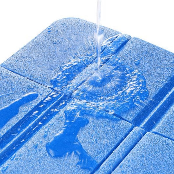8 kokoontaitettavaa ulkotyynyä: Kannettavat, viileät ja kosteutta kestävät tyynyt, lattiamatot, kannettavat bussin istuinsuojat ja rantamatot (sininen) blue